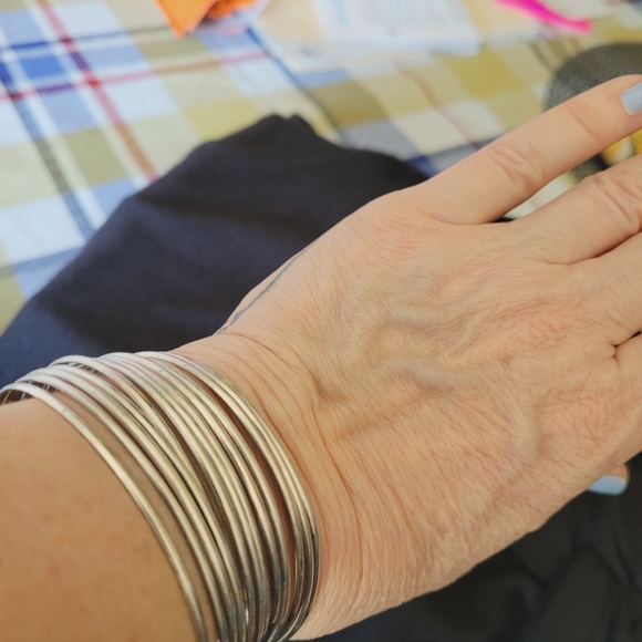 Bracelet - Picture 3 of 3